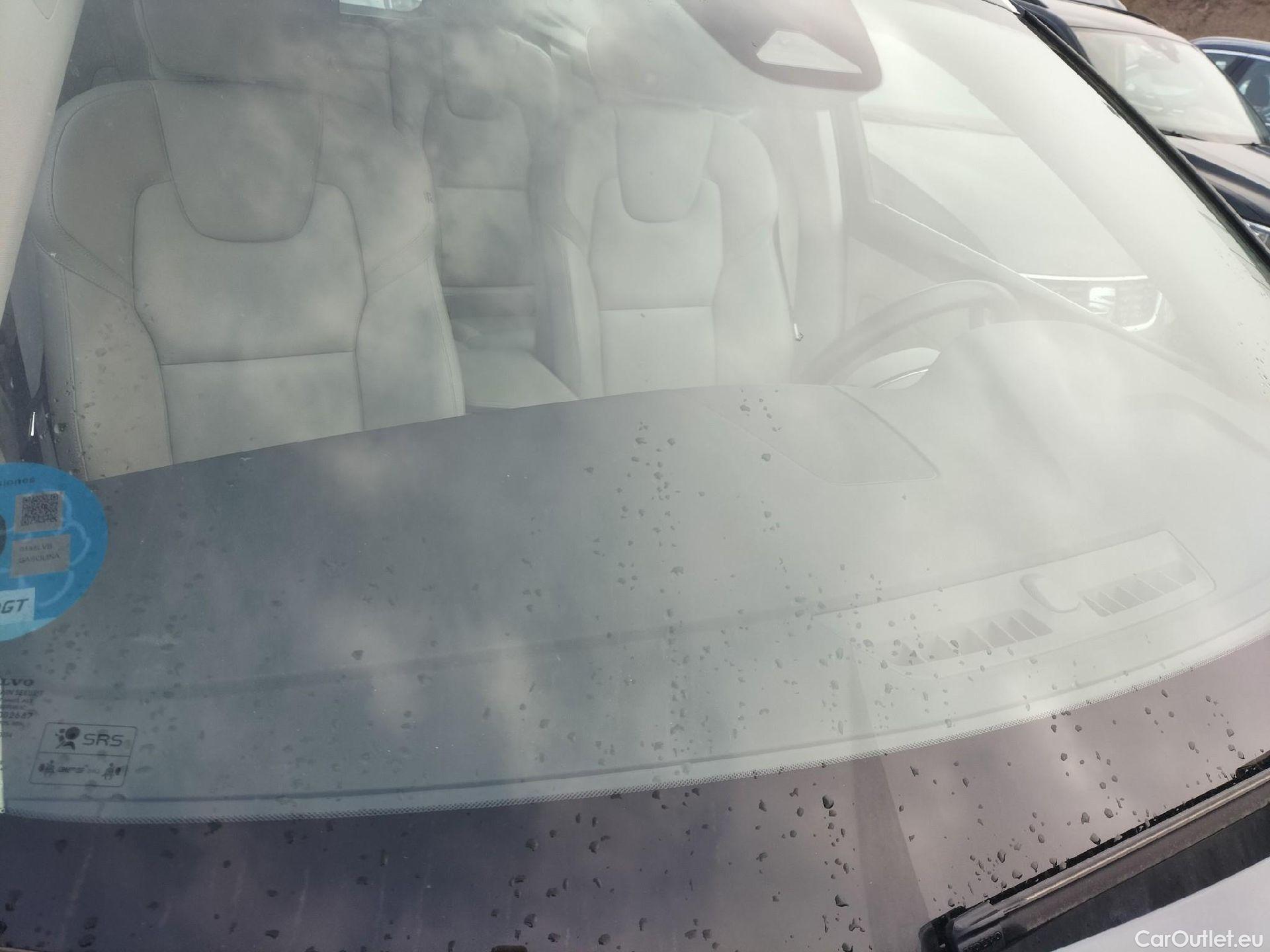  Volvo  XC60 VOLVO  / 2017 / 5P / todoterreno 2.0 T6 AWD Recharge Inscription Exp Auto #11