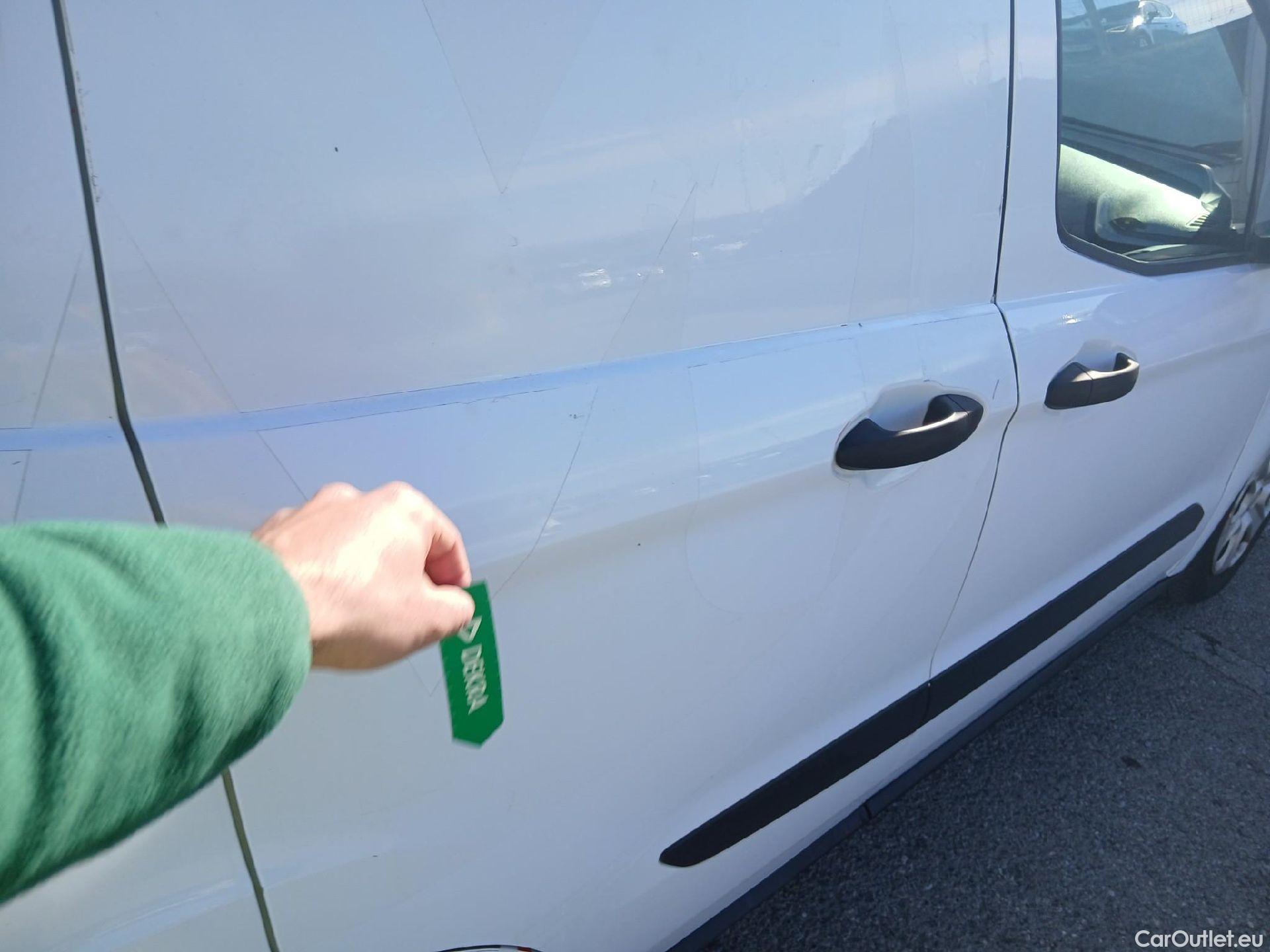  Ford  Transit FORD  Courier/2014/4P/furgón der.turis Van 1.5 TDCi 56kW Trend #22