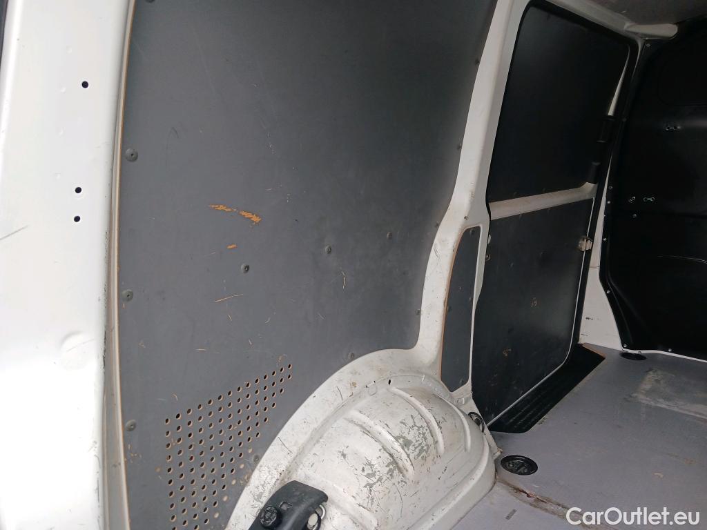  Land Rover  Discovery VOLKSWAGEN Transporter / 2020 / 4P / furgón Furgón Corto TN 2.0 TDI 110kW 4MO #38