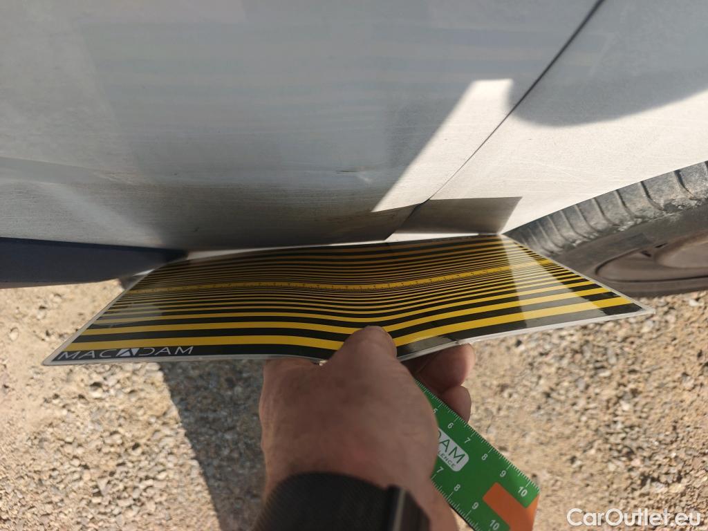  Peugeot  Partner PEUGEOT  / 2018 / 3P / furgón derivado de turismo Pro Standard 600kg BlueHDi 73kW (AC) #26