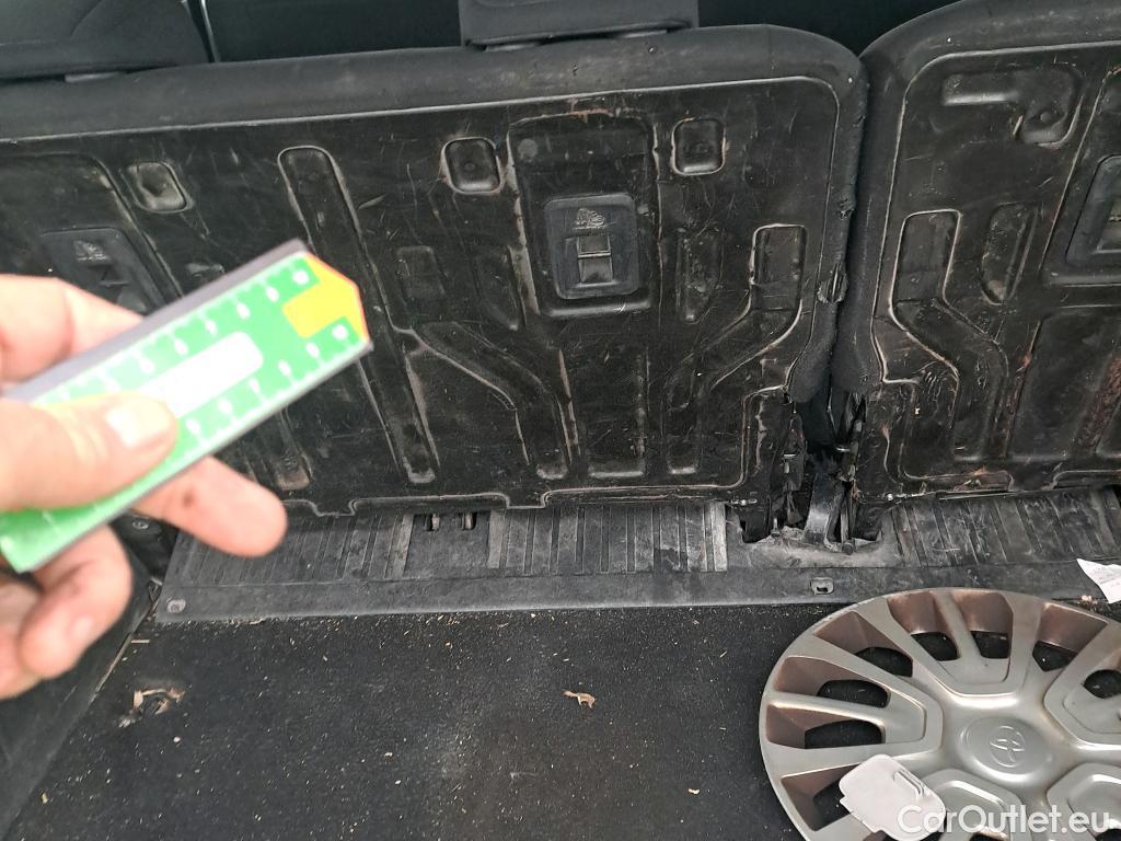  Toyota  Proace TOYOTA  CITY COMBI 1.5D 75kW (100CV) GX L1 #33