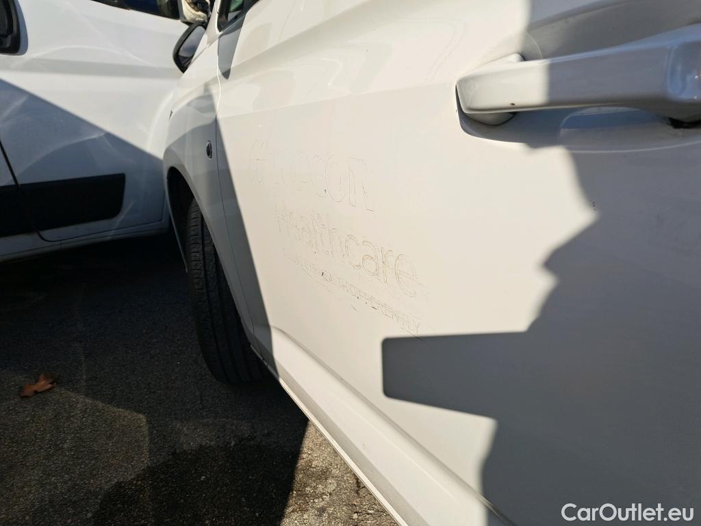  Land Rover  Discovery VOLKSWAGEN Caddy / 2020 / 5P / combi Origin 2.0 TDI 75kW (102CV) (IND) #19