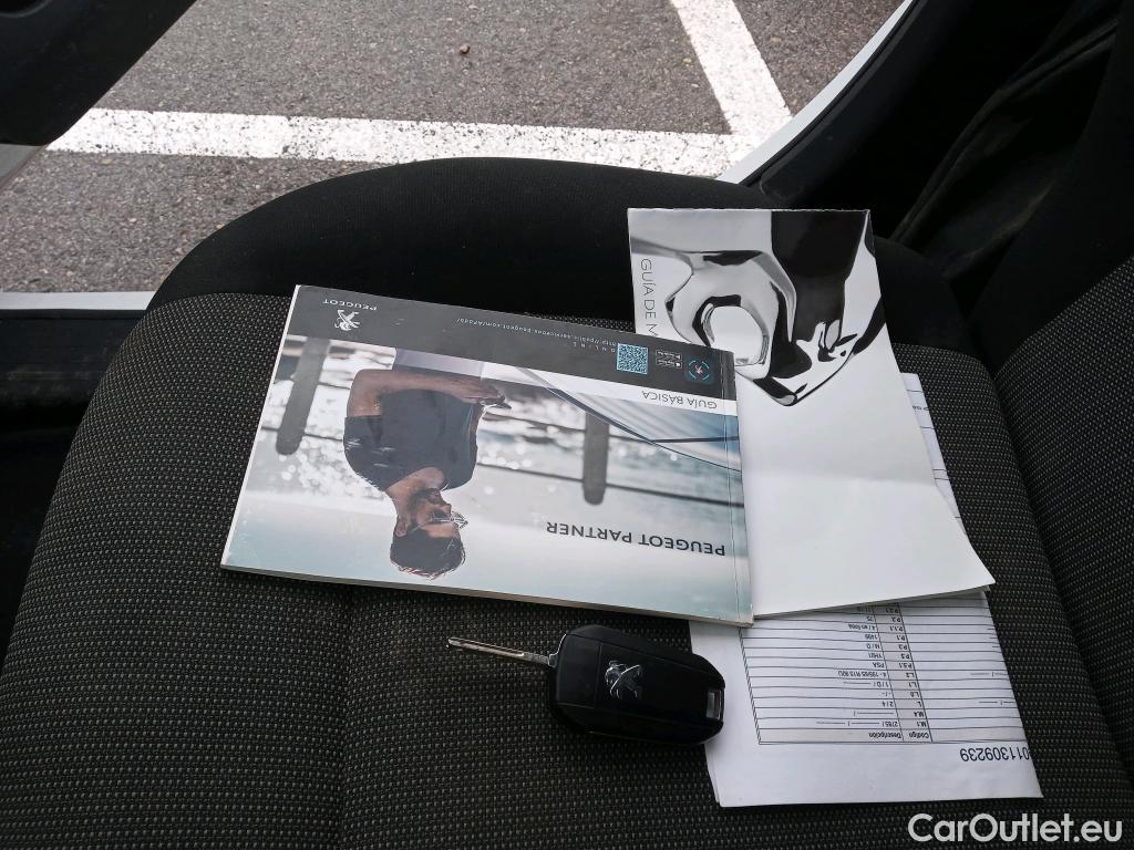  Peugeot  Partner  Premium L1 1.5 HDi 75CV MT5 E6dT #1