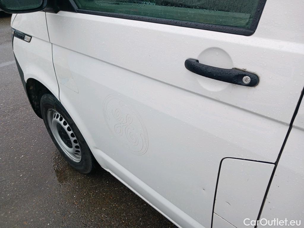  Land Rover  Discovery VOLKSWAGEN Transporter / 2020 / 4P / furgón Furgón Corto TN 2.0 TDI 110kW 4MO #30