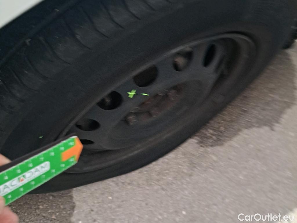  Toyota  Proace TOYOTA  CITY COMBI 1.5D 75kW (100CV) GX L1 #90