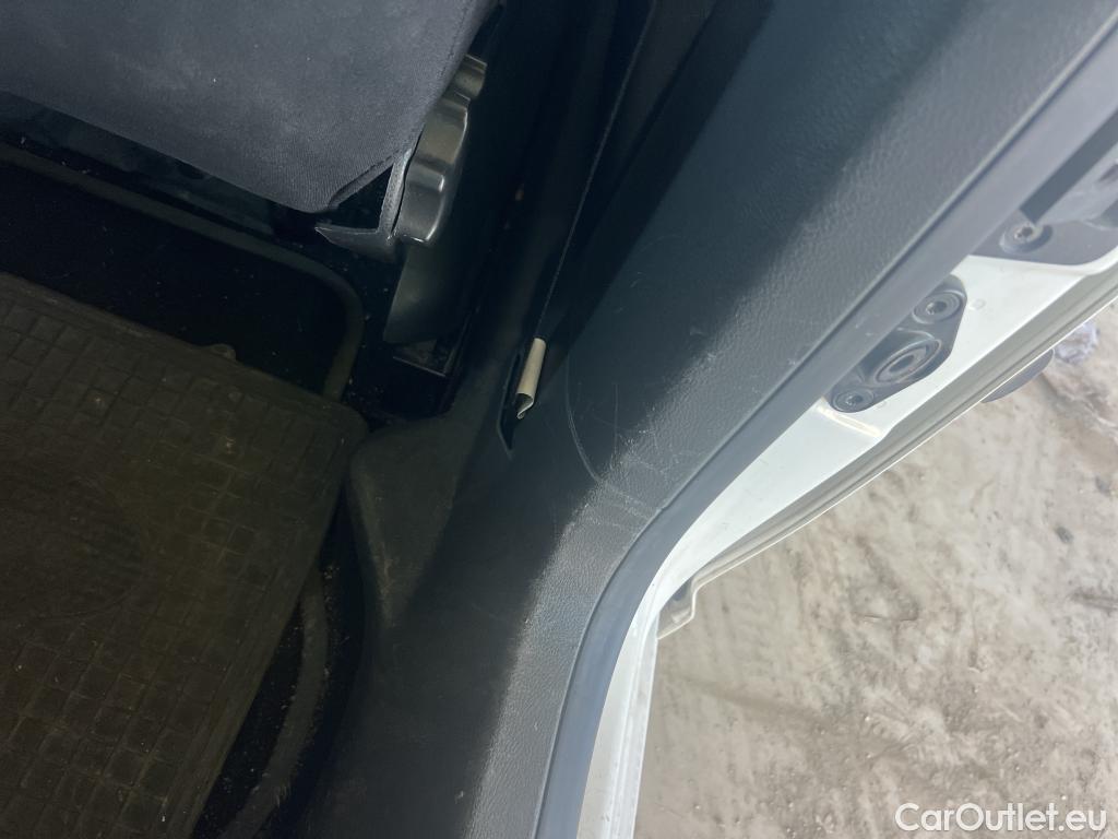  Volkswagen  Caddy VOLKSWAGEN  / 2015 / 4P / combi Business 2.0 TDI 55kW (75CV) BMT #13