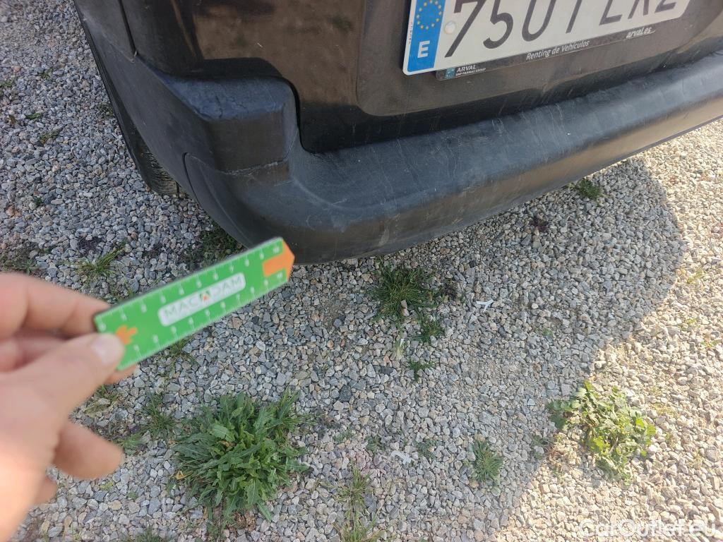  Peugeot  Partner PEUGEOT  / 2018 / 3P / furgón derivado de turismo Pro Standard 600kg BlueHDi 73kW (AC) #50