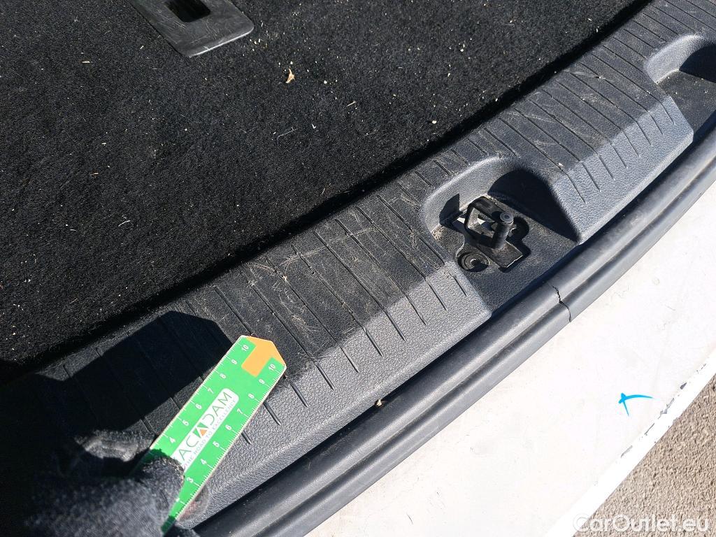  Land Rover  Discovery VOLKSWAGEN Caddy / 2020 / 5P / combi Origin 2.0 TDI 75kW (102CV) (IND) #14