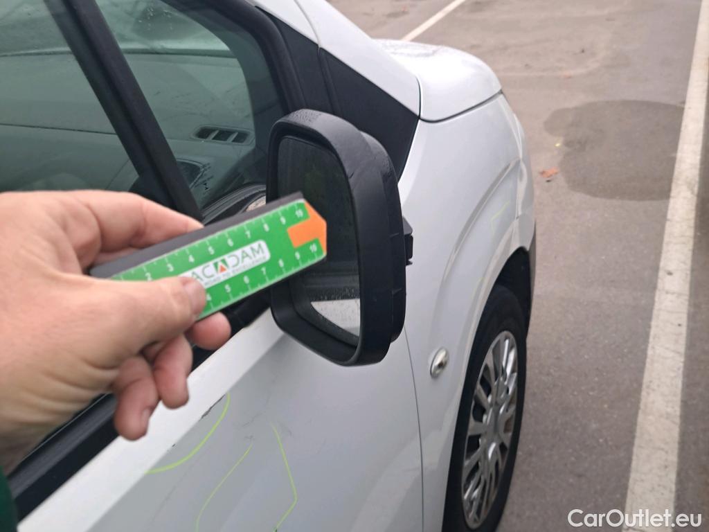  Toyota  Proace TOYOTA  CITY COMBI 1.5D 75kW (100CV) GX L1 #81