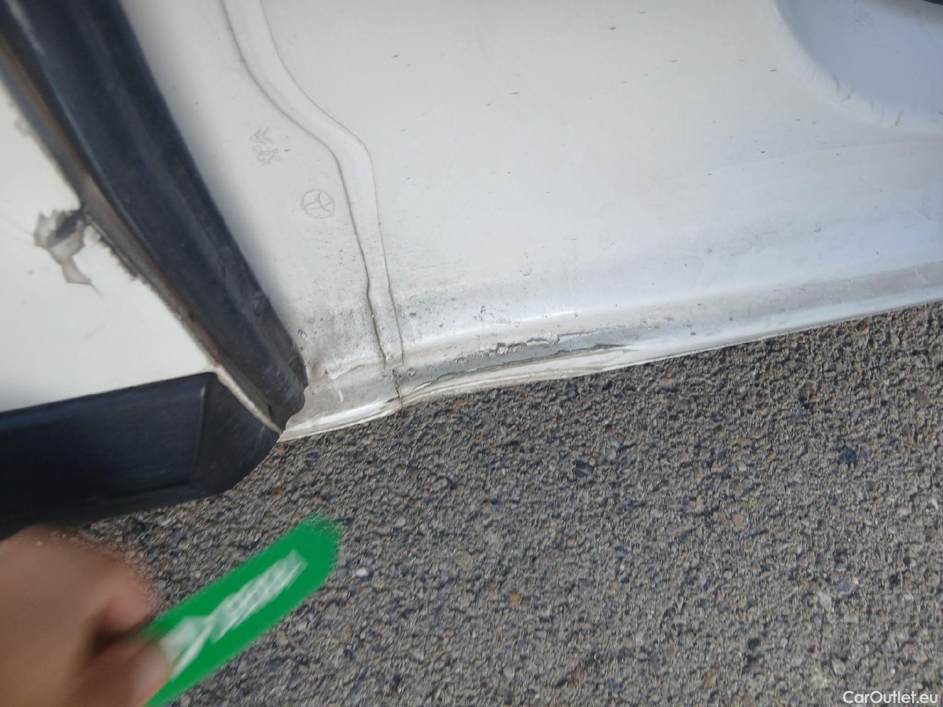  Opel  Vivaro OPEL  / 2019 / 4P / furgón  1.5 Diésel 74kW(100CV)M Std Exp #29