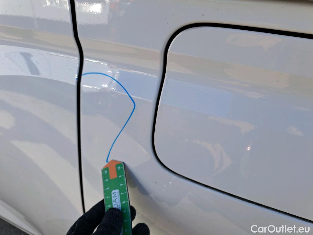  Land Rover  Discovery VOLKSWAGEN Caddy / 2020 / 5P / combi Origin 2.0 TDI 75kW (102CV) (IND) #16