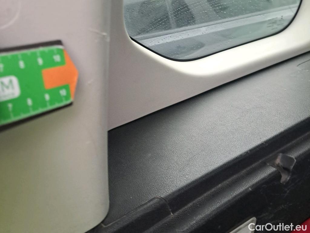  Toyota  Proace TOYOTA  CITY COMBI 1.5D 75kW (100CV) GX L1 #76