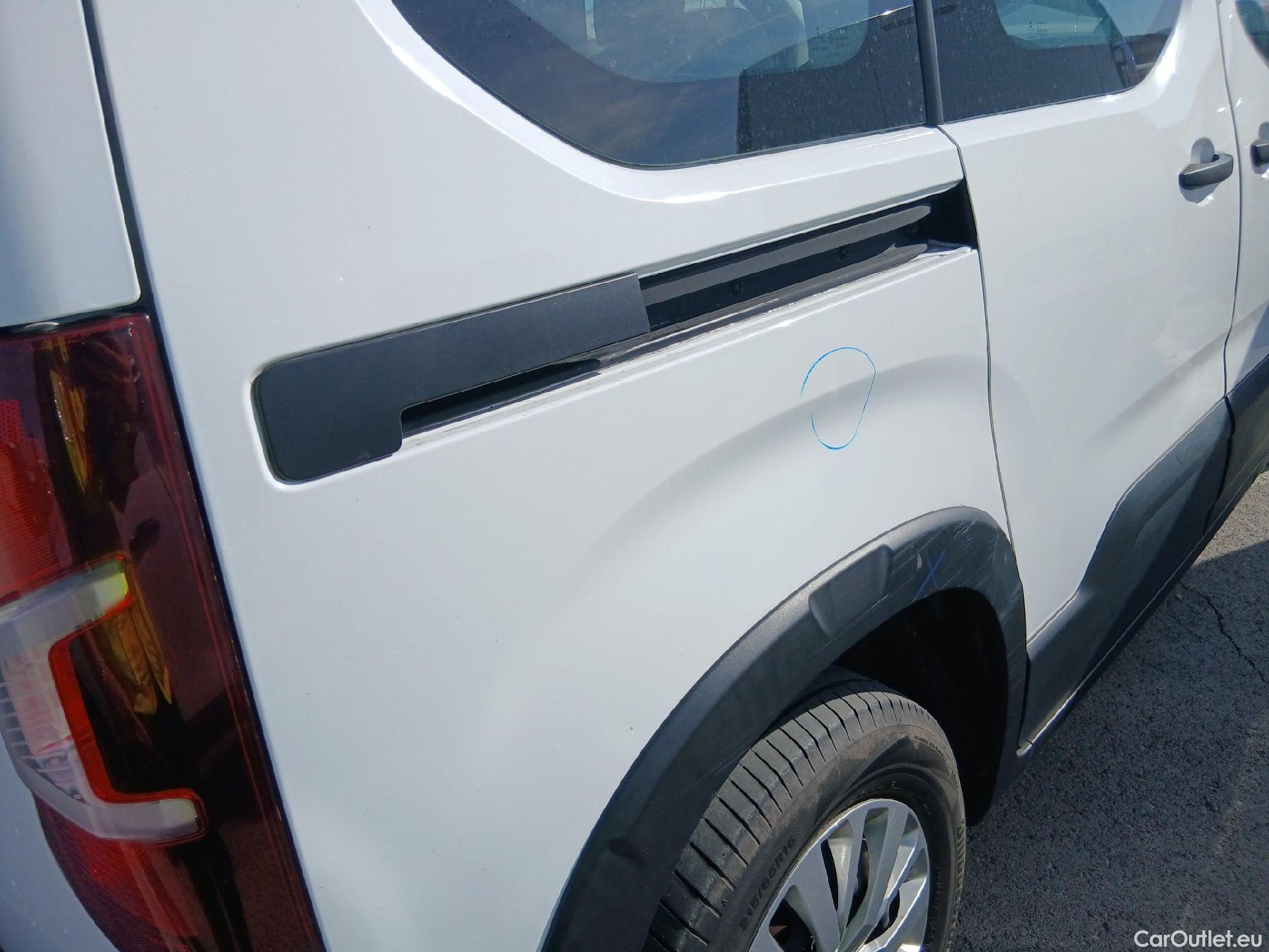  Peugeot  RIFTER PEUGEOT  / 2018 / 4P / combi Access Standard BlueHDi 73kW (AC) #17