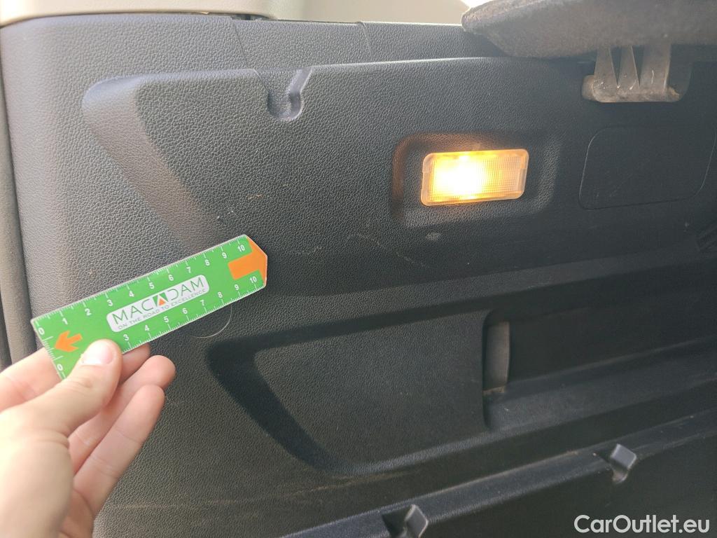  Opel  Combo OPEL  Life / 2018 / 5P / combi 1.5 TD 75kW (100CV) S/S Edition L (IND) #80