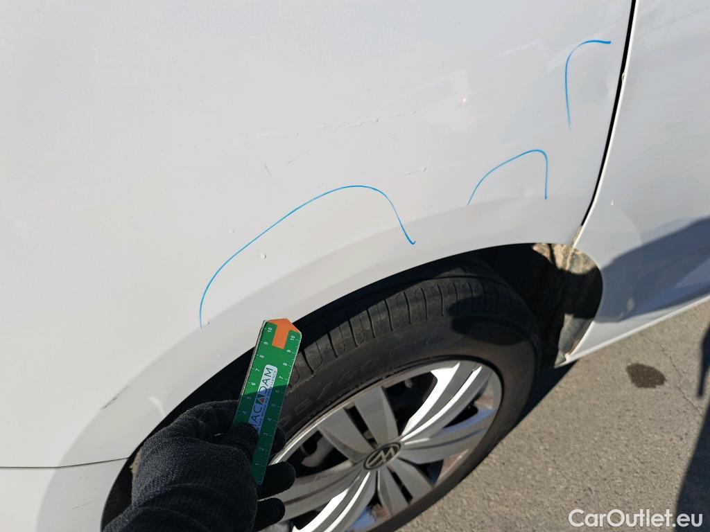  Land Rover  Discovery VOLKSWAGEN Caddy / 2020 / 5P / combi Origin 2.0 TDI 75kW (102CV) (IND) #4