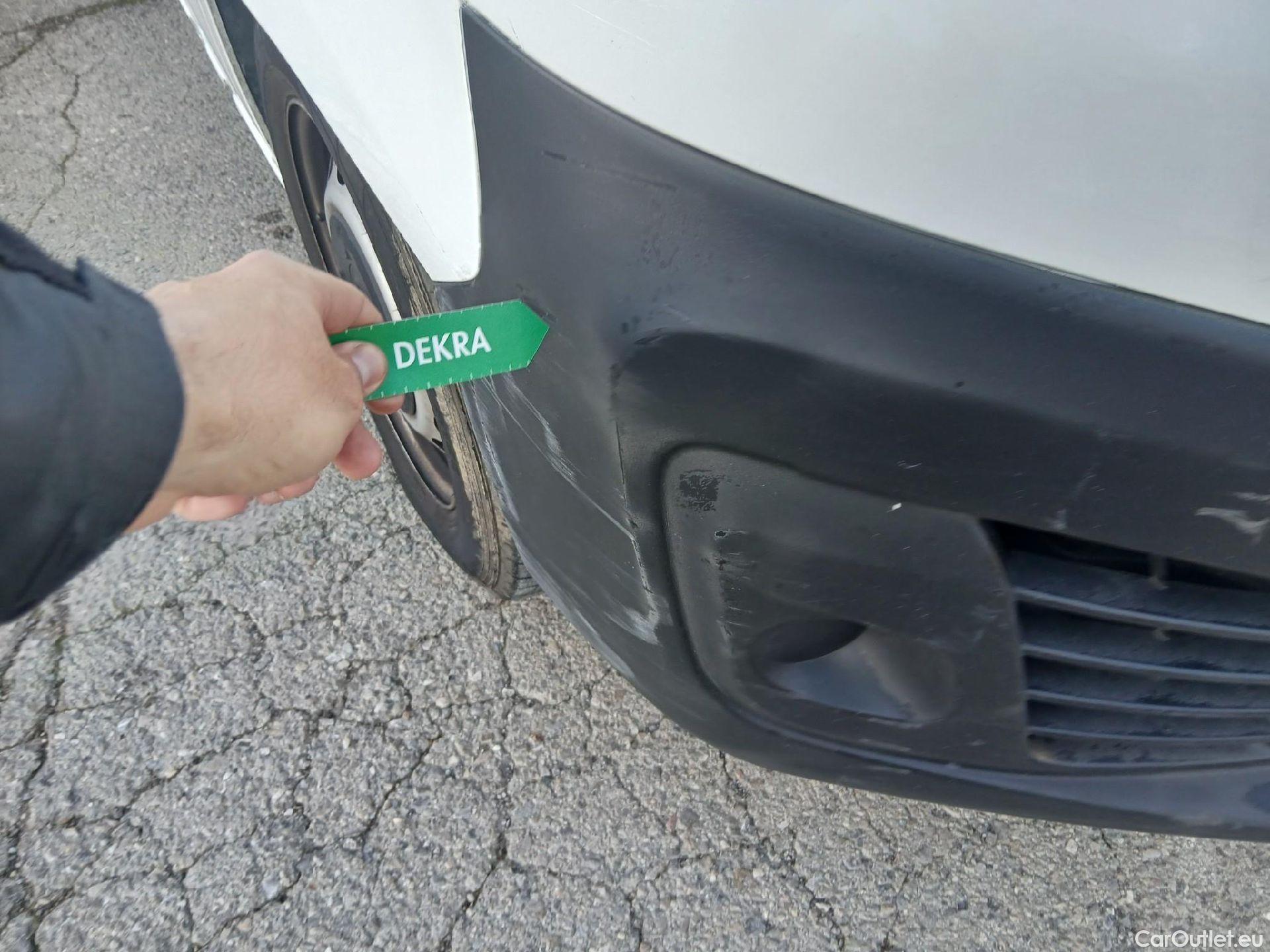  Opel  Vivaro OPEL  / 2019 / 4P / furgón  1.5 Diésel 74kW(100CV)M Std Exp #6