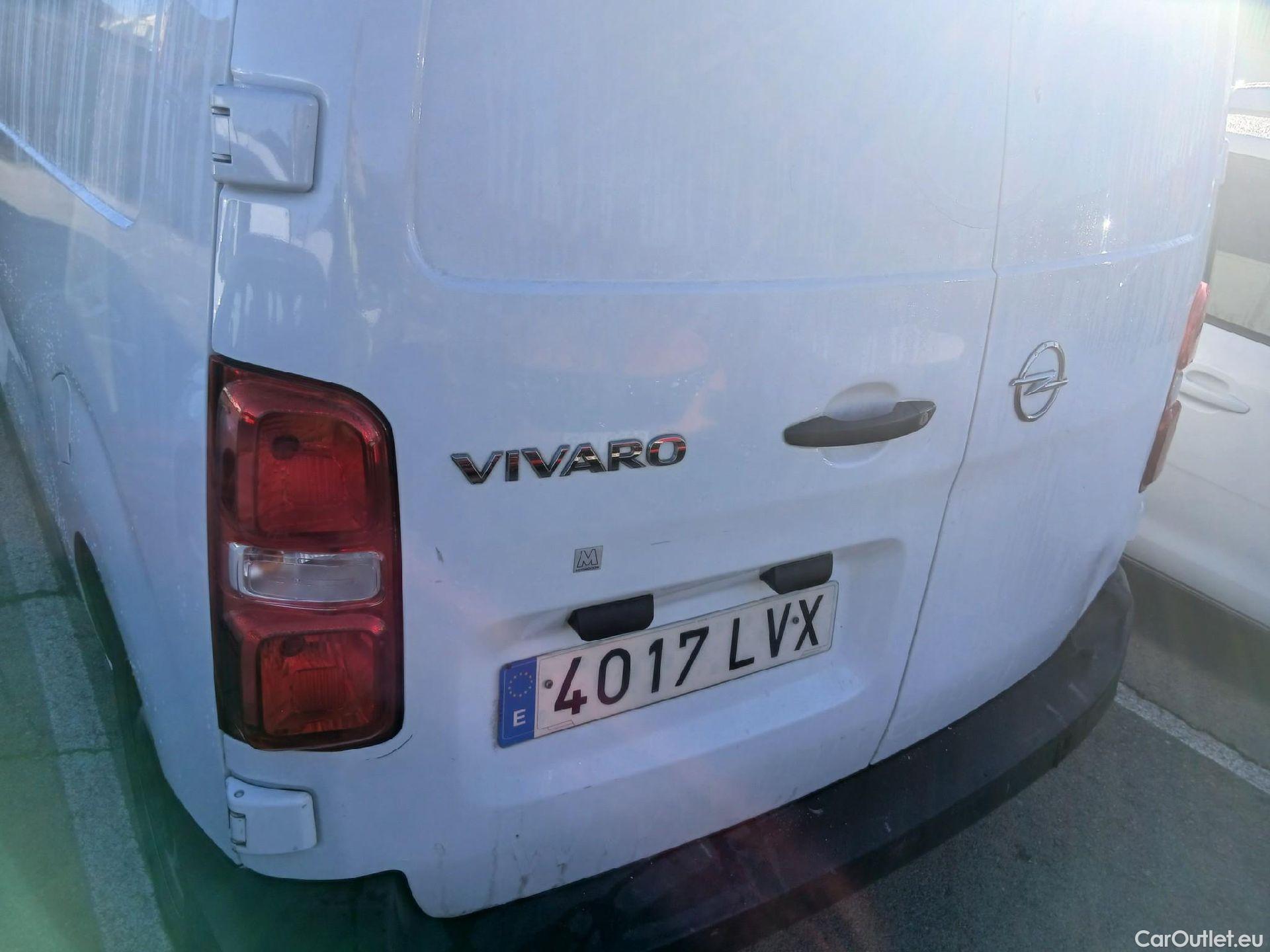  Opel  Vivaro OPEL  / 2019 / 4P / furgón  1.5 Diésel 74kW(100CV)M Std Exp #15