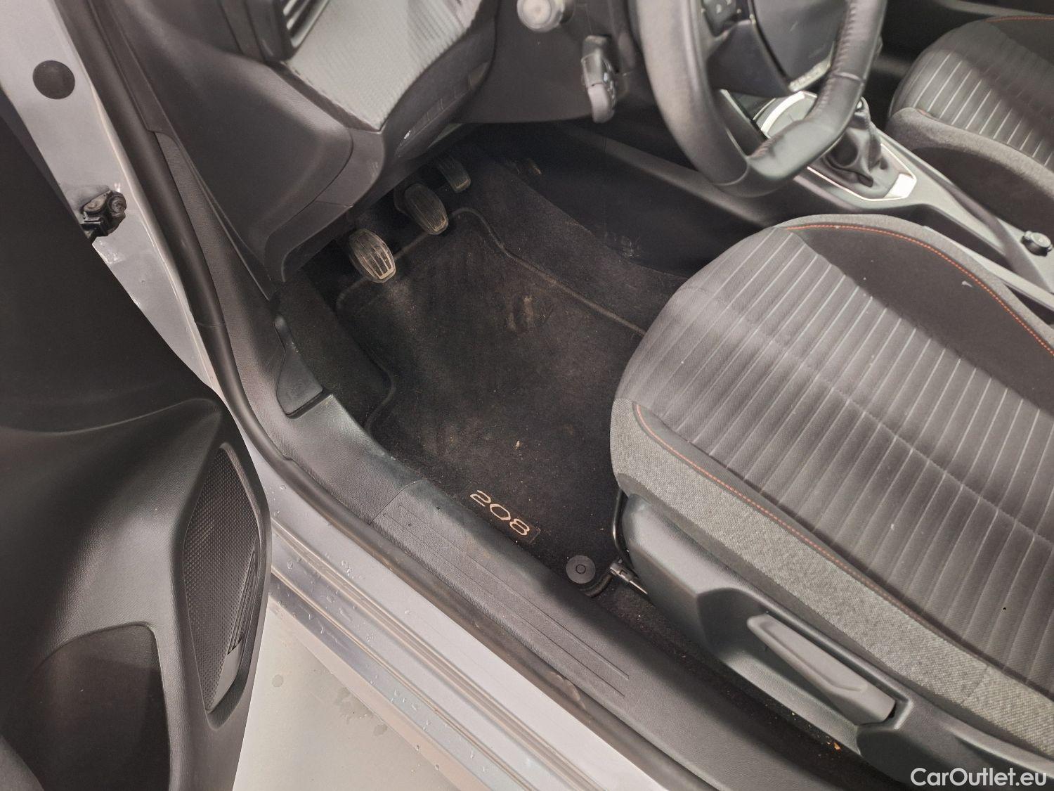  Peugeot  208 Peugeot,  '19, Peugeot  1.2 PureTech 100 MAN6 S&S Active Pack  #28