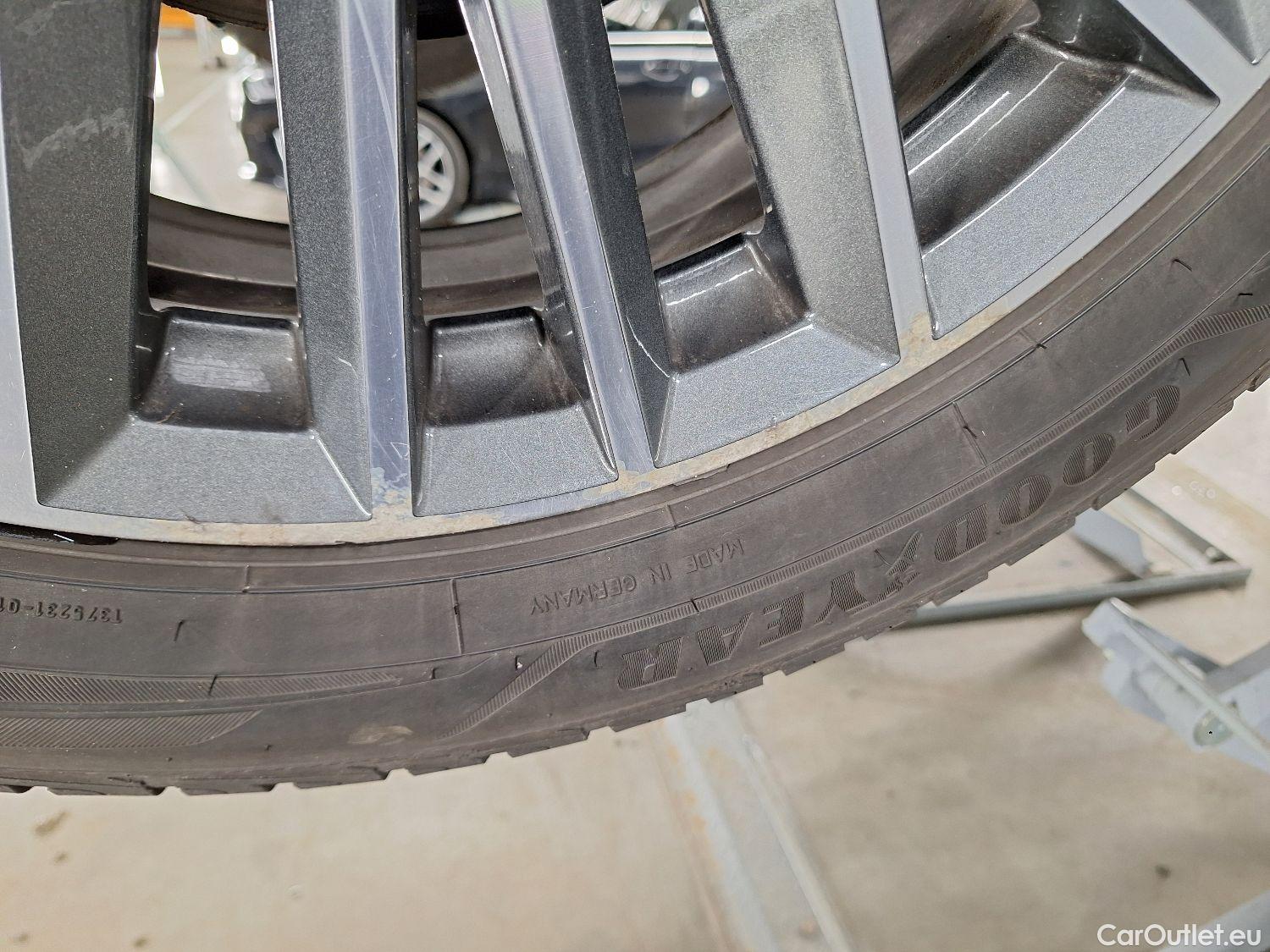  Audi  Q3 Audi,  SB '19, Audi  Sportback 35 TDI S tronic S Line Business  #11