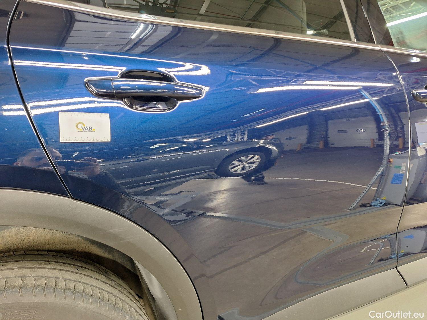  Citroen  DS 7 CROSSBACK DS, DS7 FL'22, DS 7 1.5 BlueHDi 130 Automatic Opera 5d #16