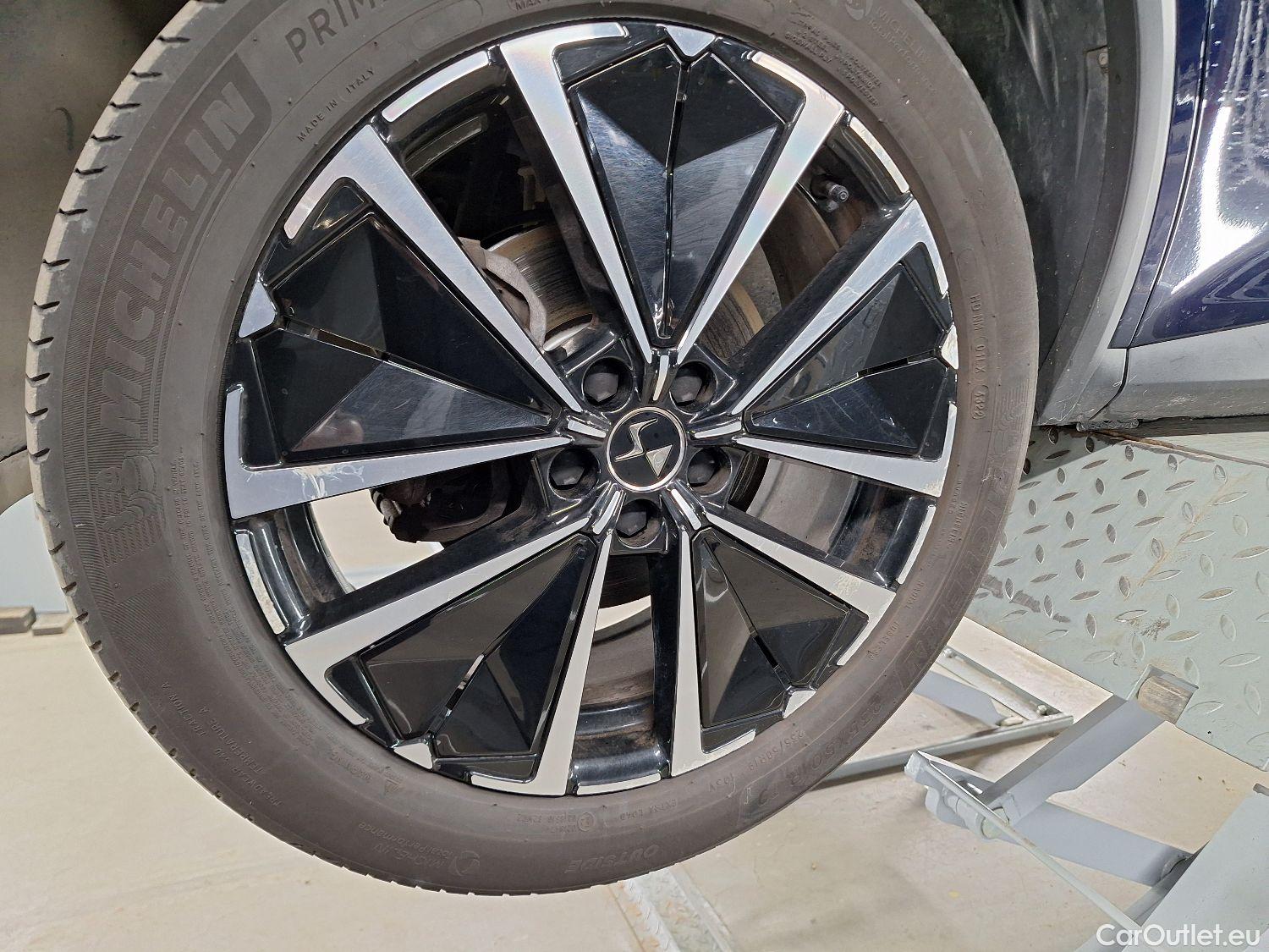  Citroen  DS 7 CROSSBACK DS, DS7 FL'22, DS 7 1.5 BlueHDi 130 Automatic Opera 5d #8