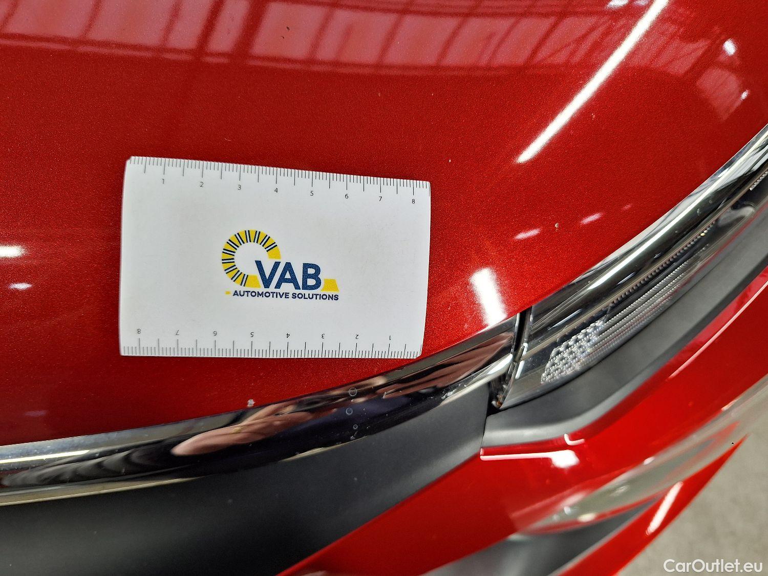  Citroen  C3 Citroën,  FL'20, Citroën  1.2 PureTech 83 S&S MAN Shine 5d #55