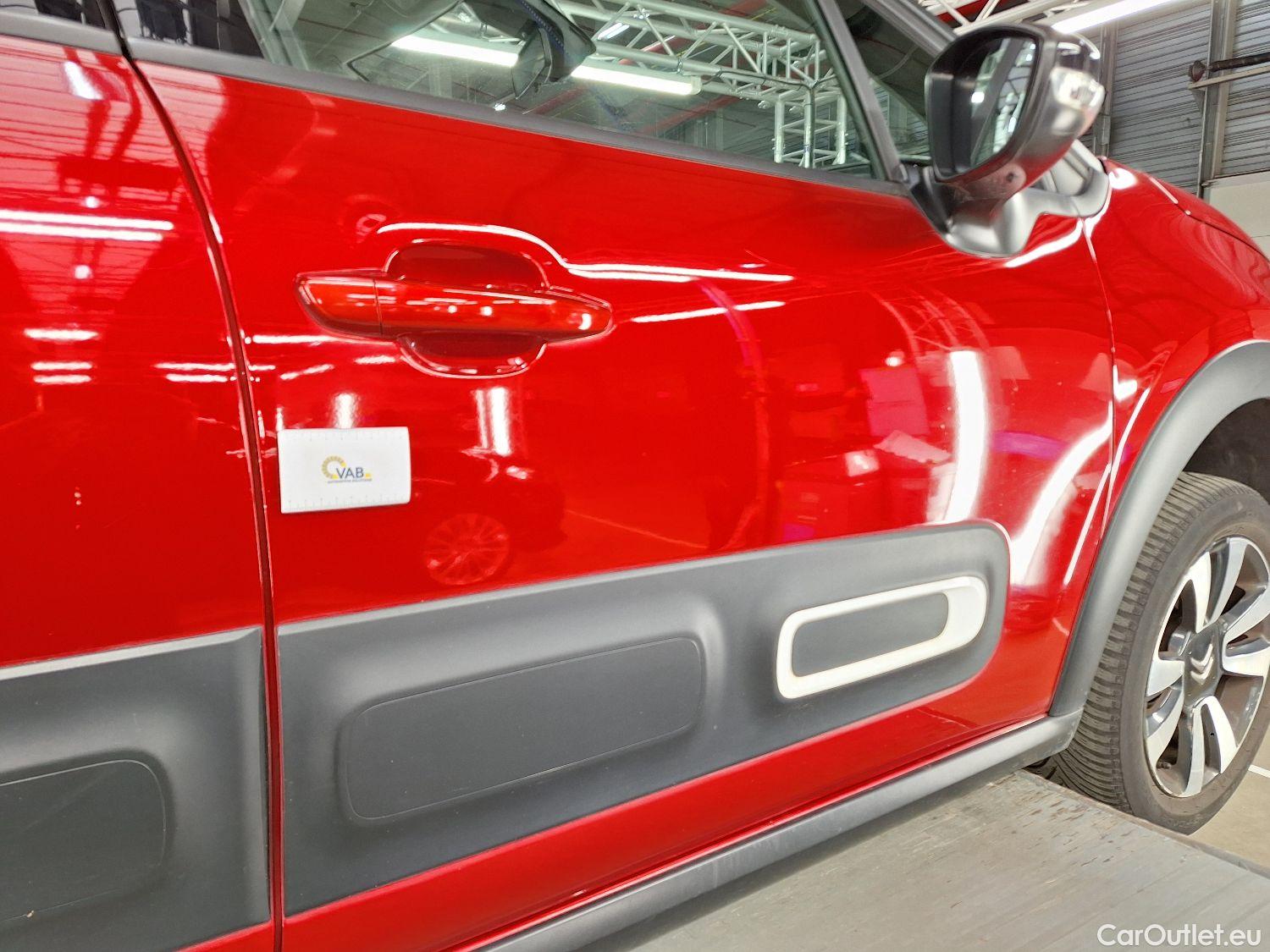  Citroen  C3 Citroën,  FL'20, Citroën  1.2 PureTech 83 S&S MAN Shine 5d #11