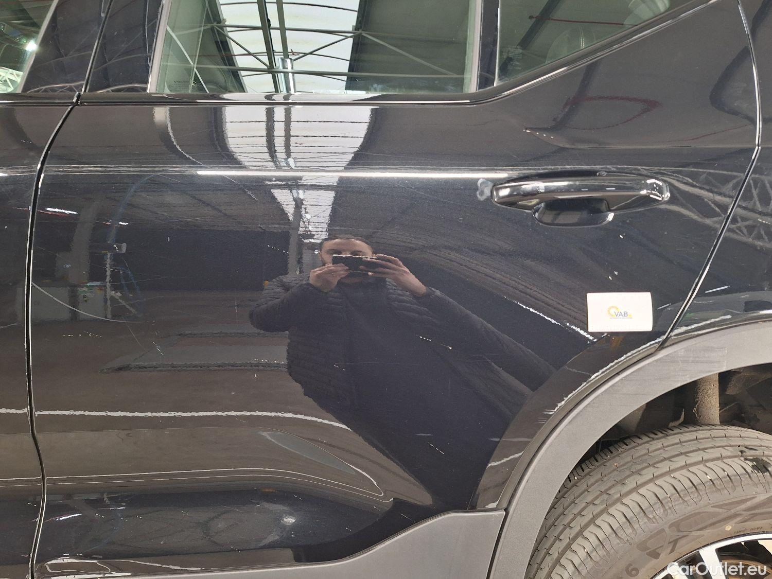  Volvo  XC 40 Volvo, XC40 '17, Volvo XC40 T4 Recharge Geartronic R-Design 5d #23