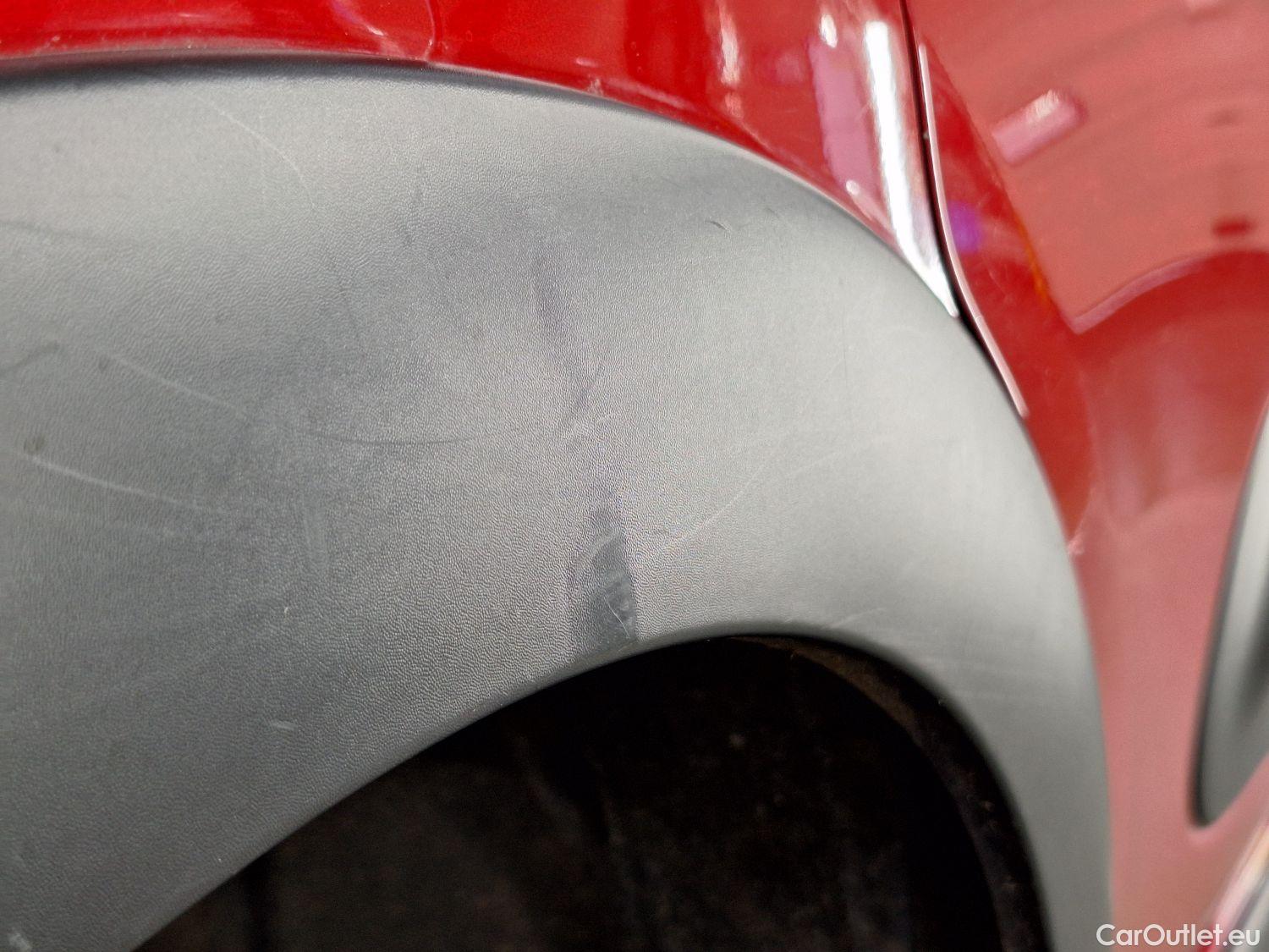  Citroen  C3 Citroën,  FL'20, Citroën  1.2 PureTech 83 S&S MAN Shine 5d #21