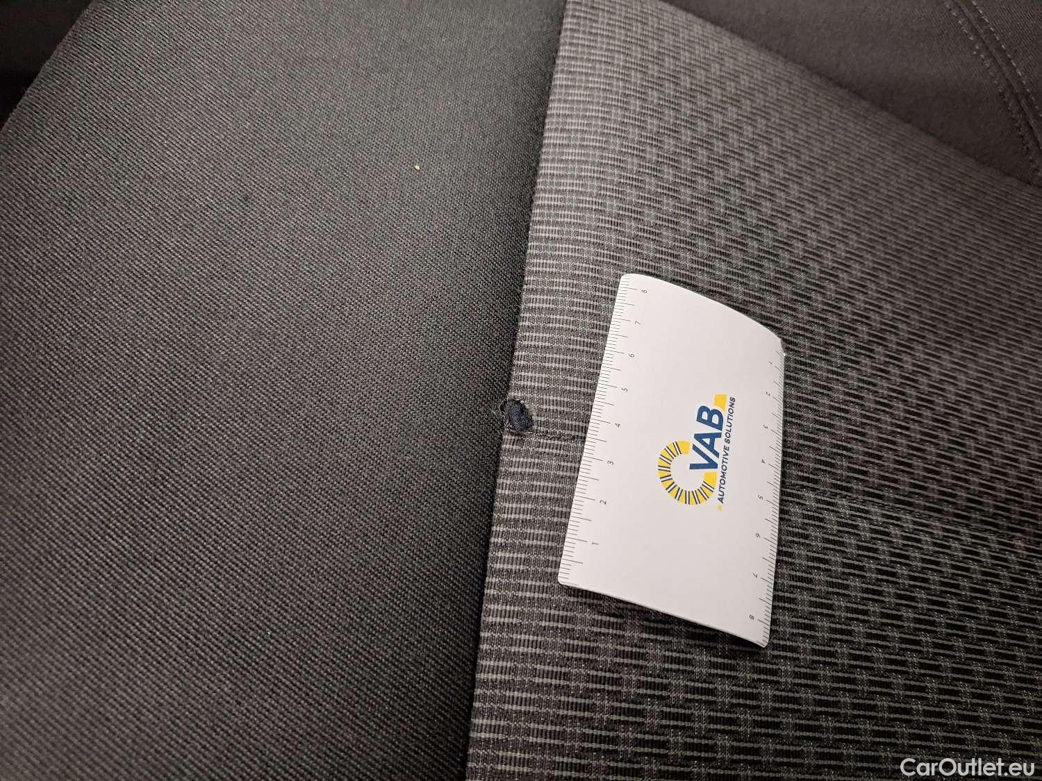  Bmw  Serie 1 BMW, 1-serie '19, BMW 1 Reeks Hatch 116dA (85 kW) 5d #37