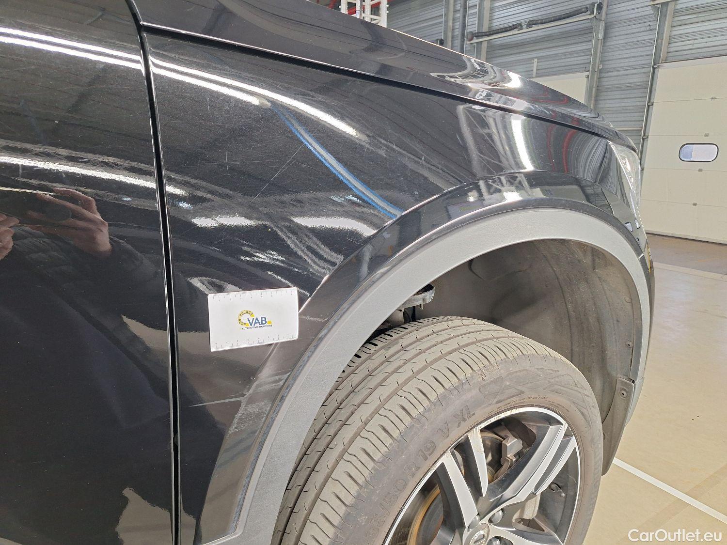  Volvo  XC 40 Volvo, XC40 '17, Volvo XC40 T4 Recharge Geartronic R-Design 5d #9