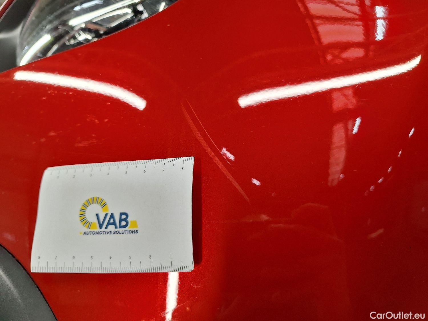  Citroen  C3 Citroën,  FL'20, Citroën  1.2 PureTech 83 S&S MAN Shine 5d #8