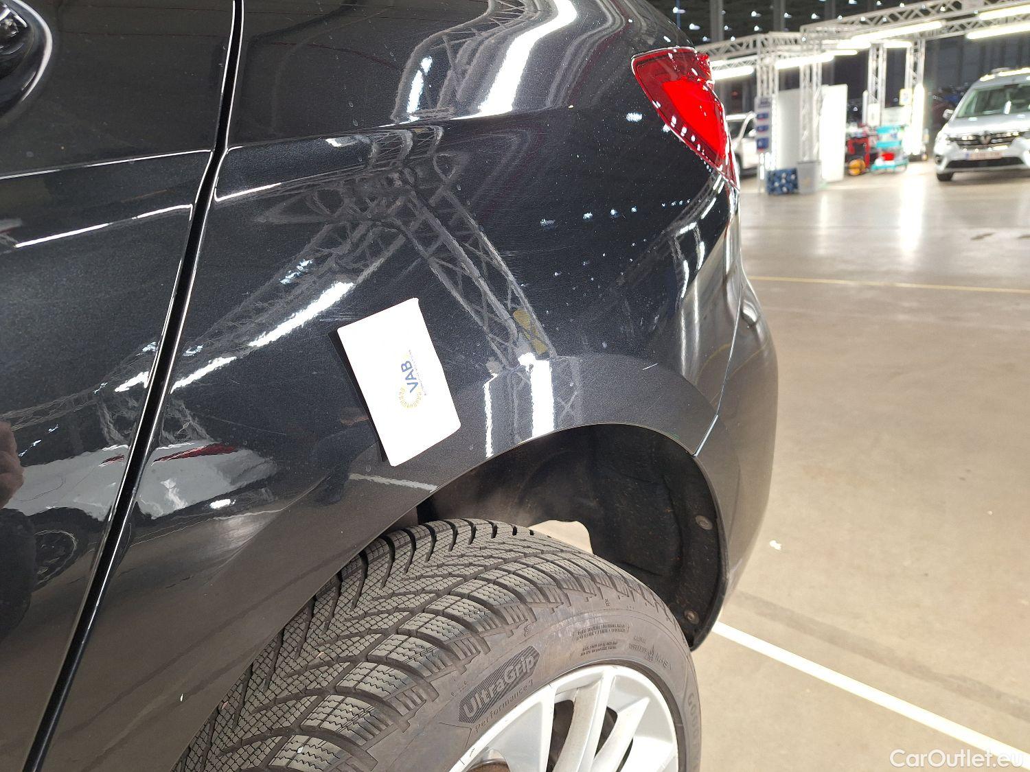  Bmw  Serie 1 BMW, 1-serie '19, BMW 1 Reeks Hatch 116d (85 kW) 5d #40