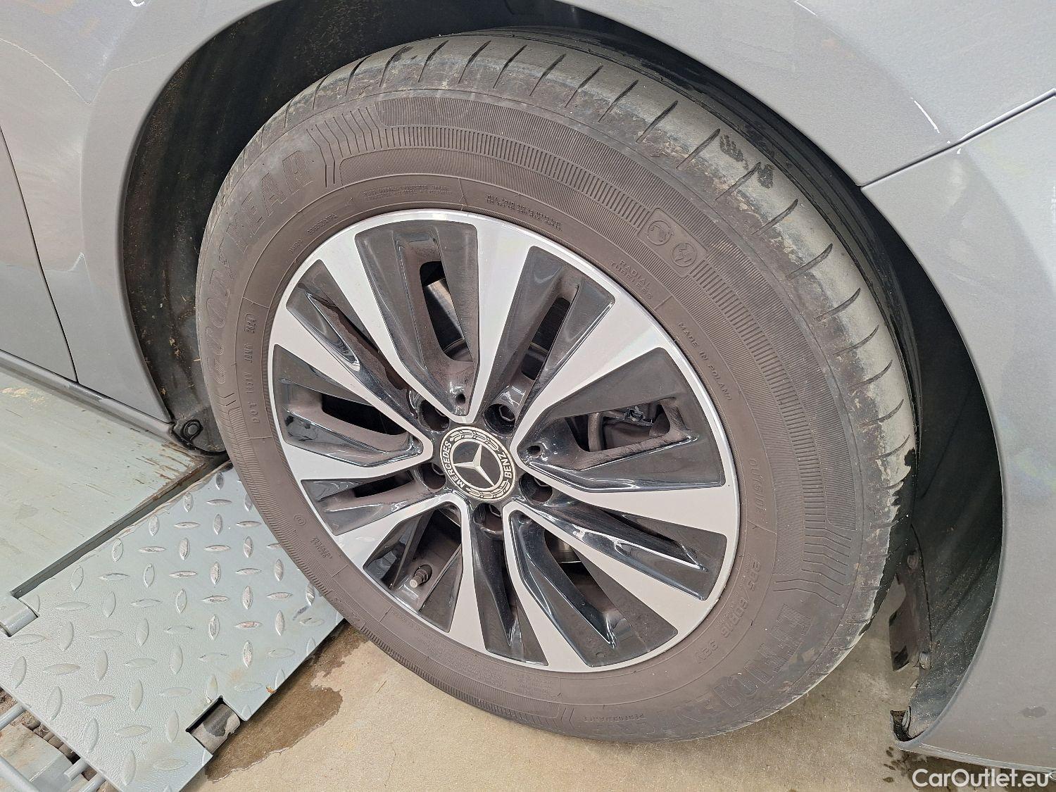  Mercedes  A-Klasse Mercedes, A-Class '18, Mercedes-Benz  A 180 d Business Solution E #38