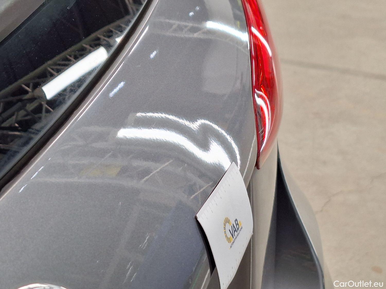  Mercedes  A-Klasse Mercedes, A-Class '18, Mercedes-Benz  A 180 d Business Solution E #28