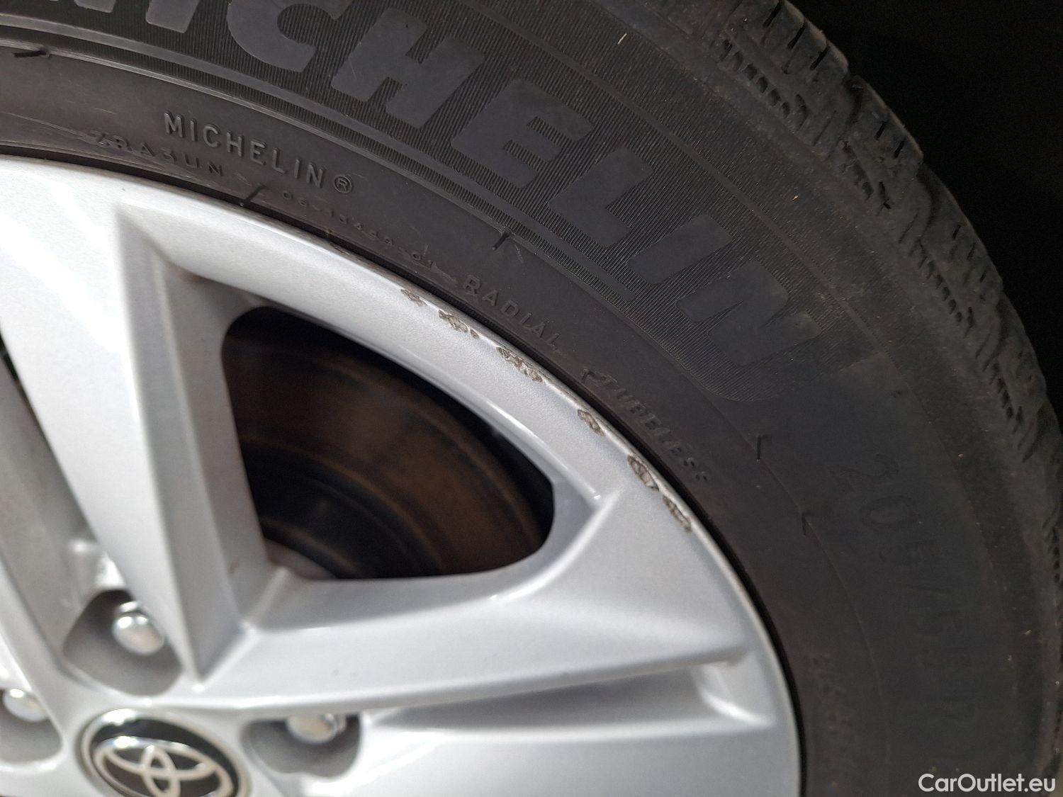  Toyota  Corolla Toyota,  TS '19, Toyota  Touring Sports 1.8 Hybrid Dynamic e #5