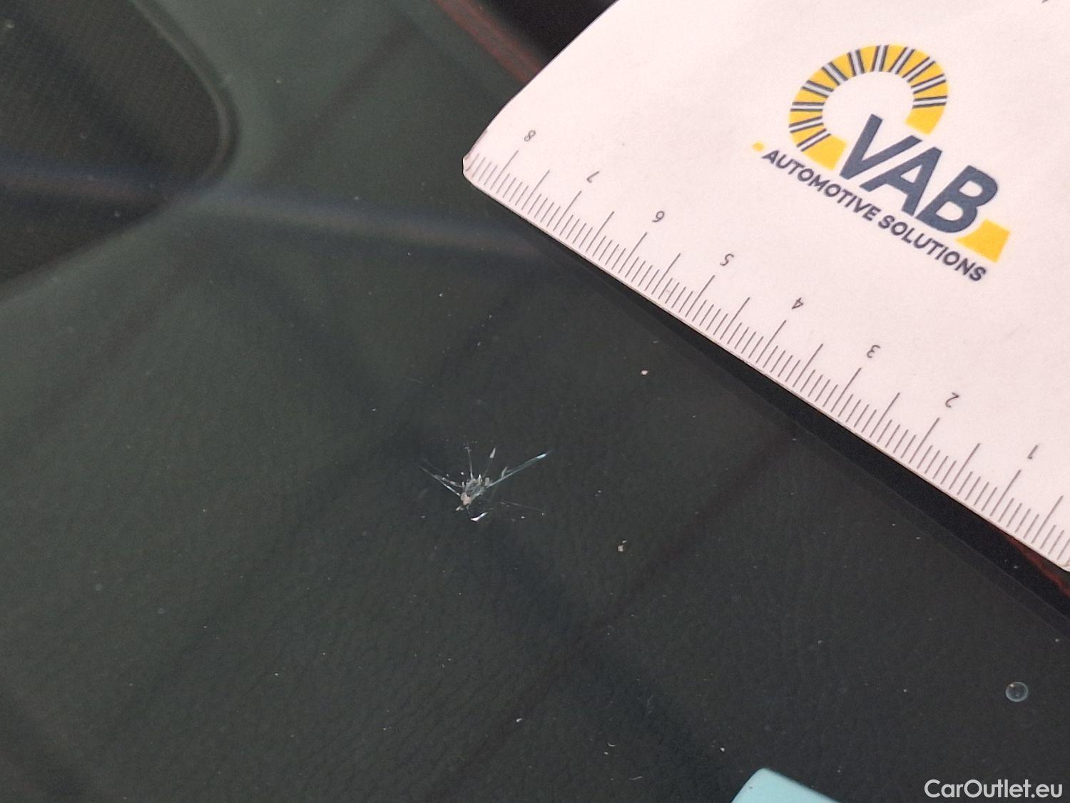  Mercedes  CLA-Klasse Mercedes, CLA-Class '19, Mercedes-Benz CLA CLA 250 e Business Solution 4d #55