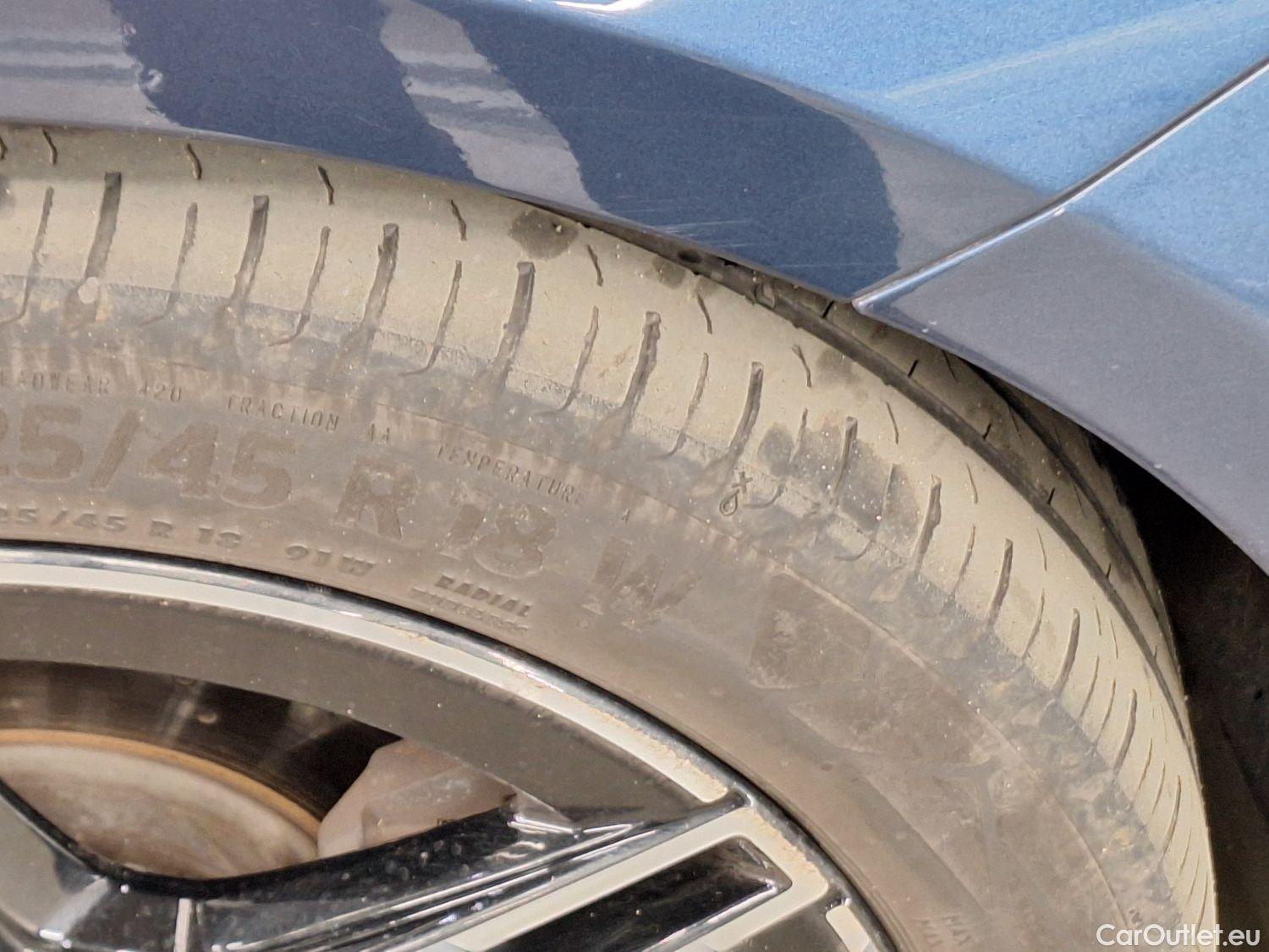  Mercedes  CLA-Klasse Mercedes, CLA-Class '19, Mercedes-Benz CLA CLA 250 e Business Solution 4d #60