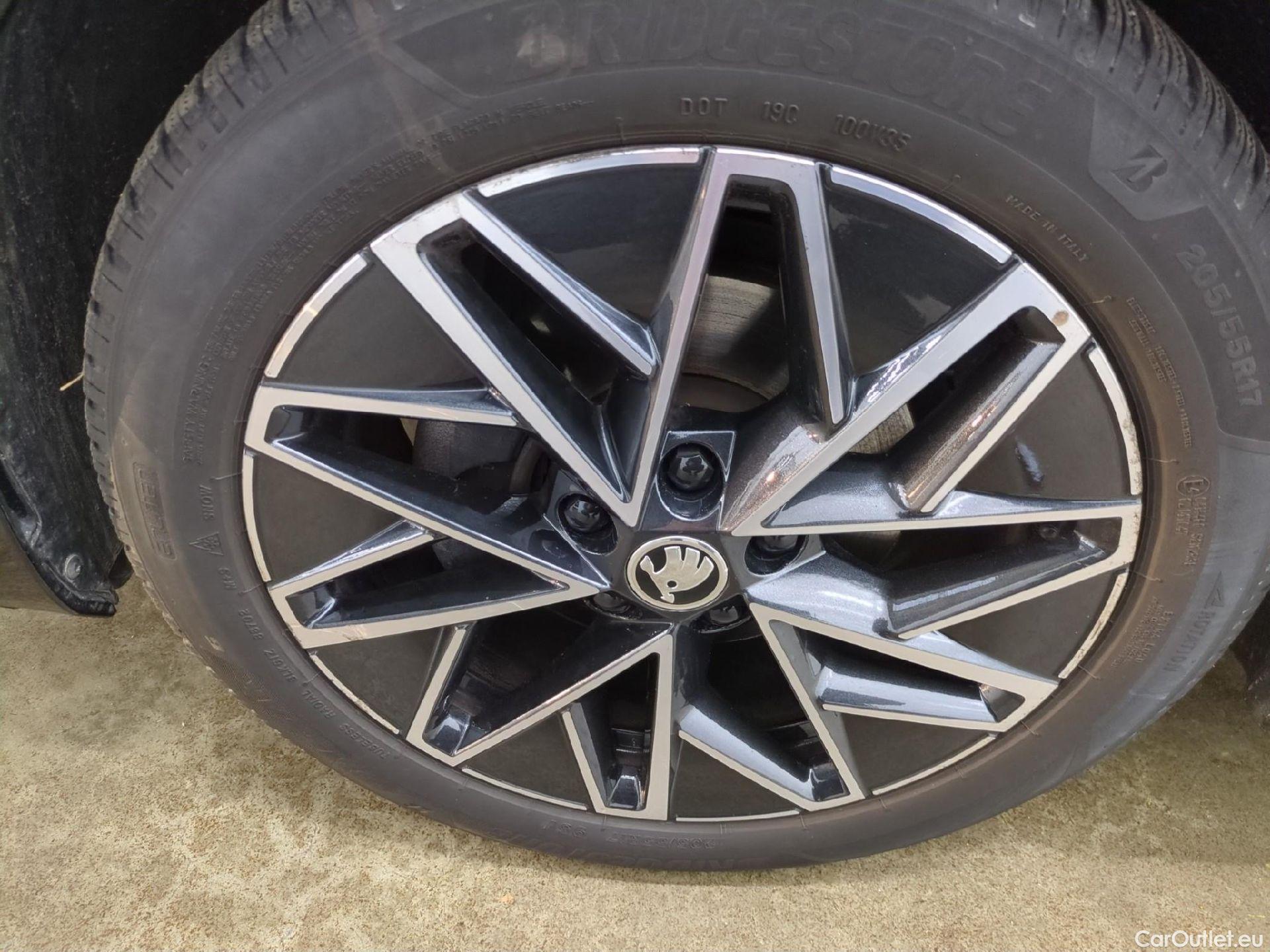  Skoda  Octavia SKODA  / 2020 / 5P / Berline 1.5 TSI mHEV e-TEC 150 DSG7 Sportline #5