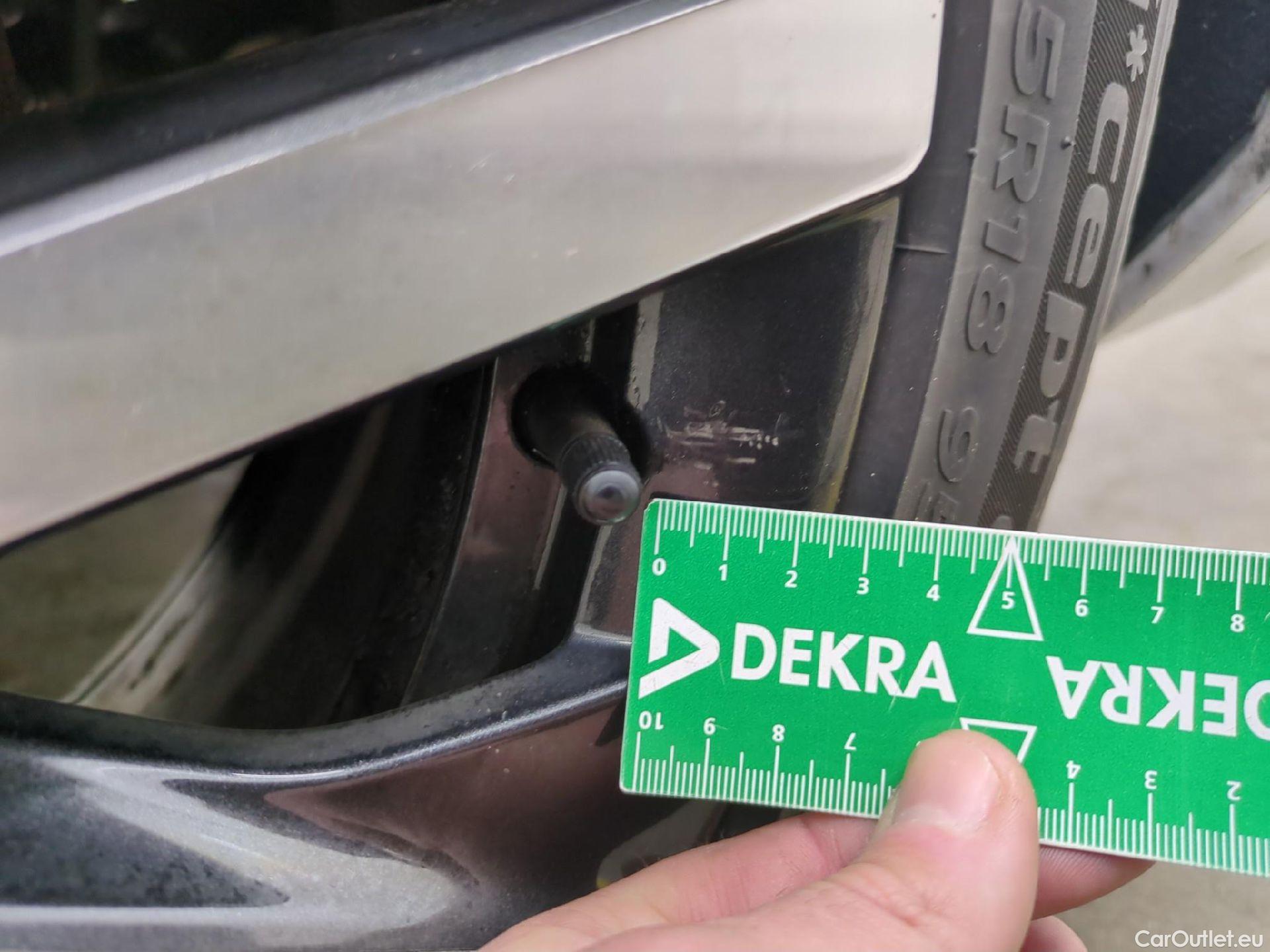  Skoda  Octavia SKODA  Combi / 2020 / 5P / Break 1.4 TSI PHEV iV 204 DSG6e Business #10