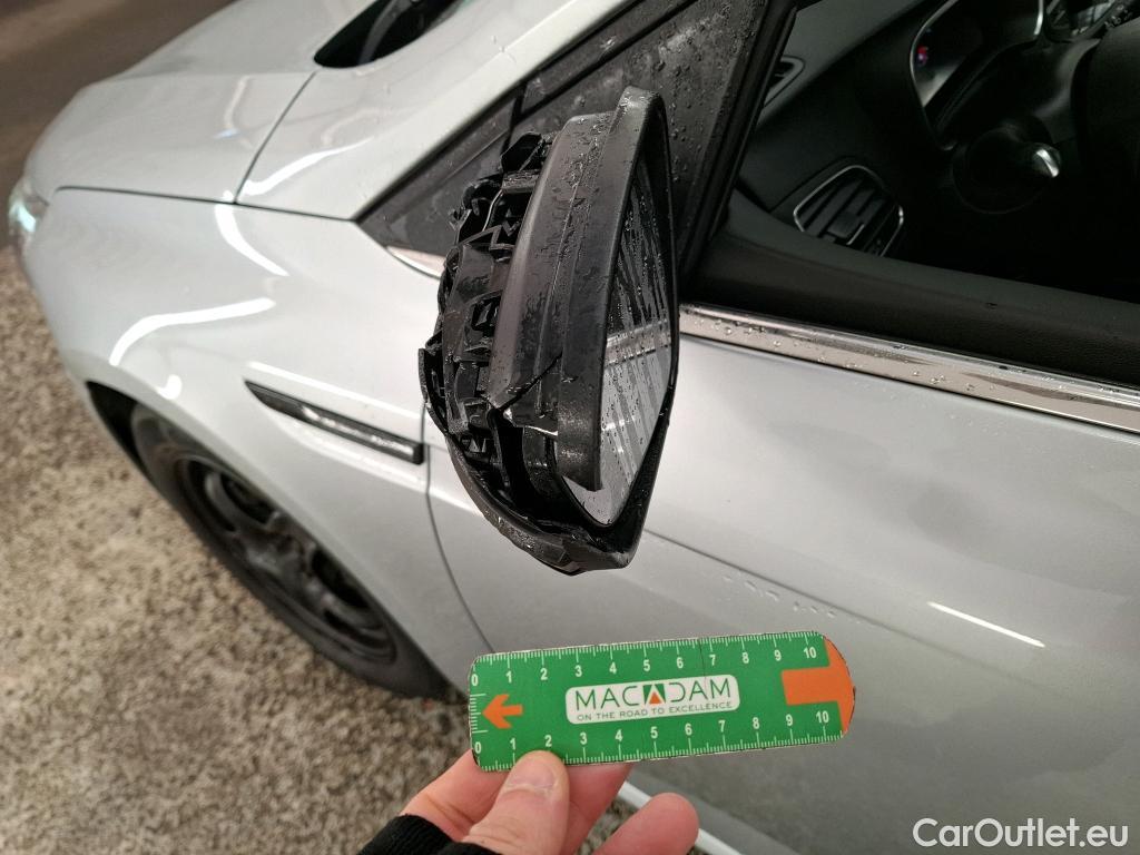  Renault  Megane  IV Estate Business 1.5 dCi 115CV BVM6 E6d #17