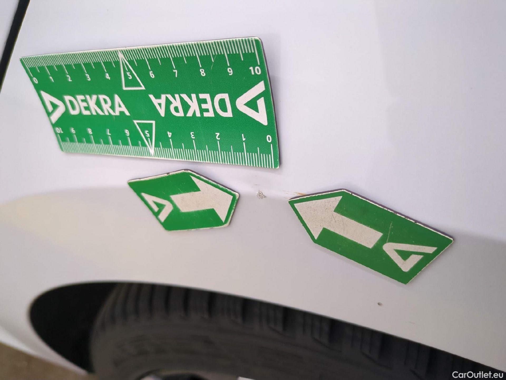  Skoda  Octavia SKODA  Combi / 2020 / 5P / Break 1.4 TSI PHEV iV 204 DSG6e Business #37