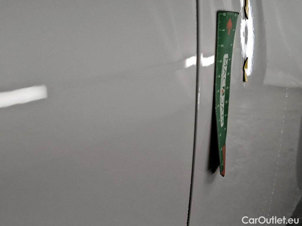  Hyundai  Tucson  Business Mild-Hybrid 2WD 1.6 CRDI 135CV BVA7 E6d #4