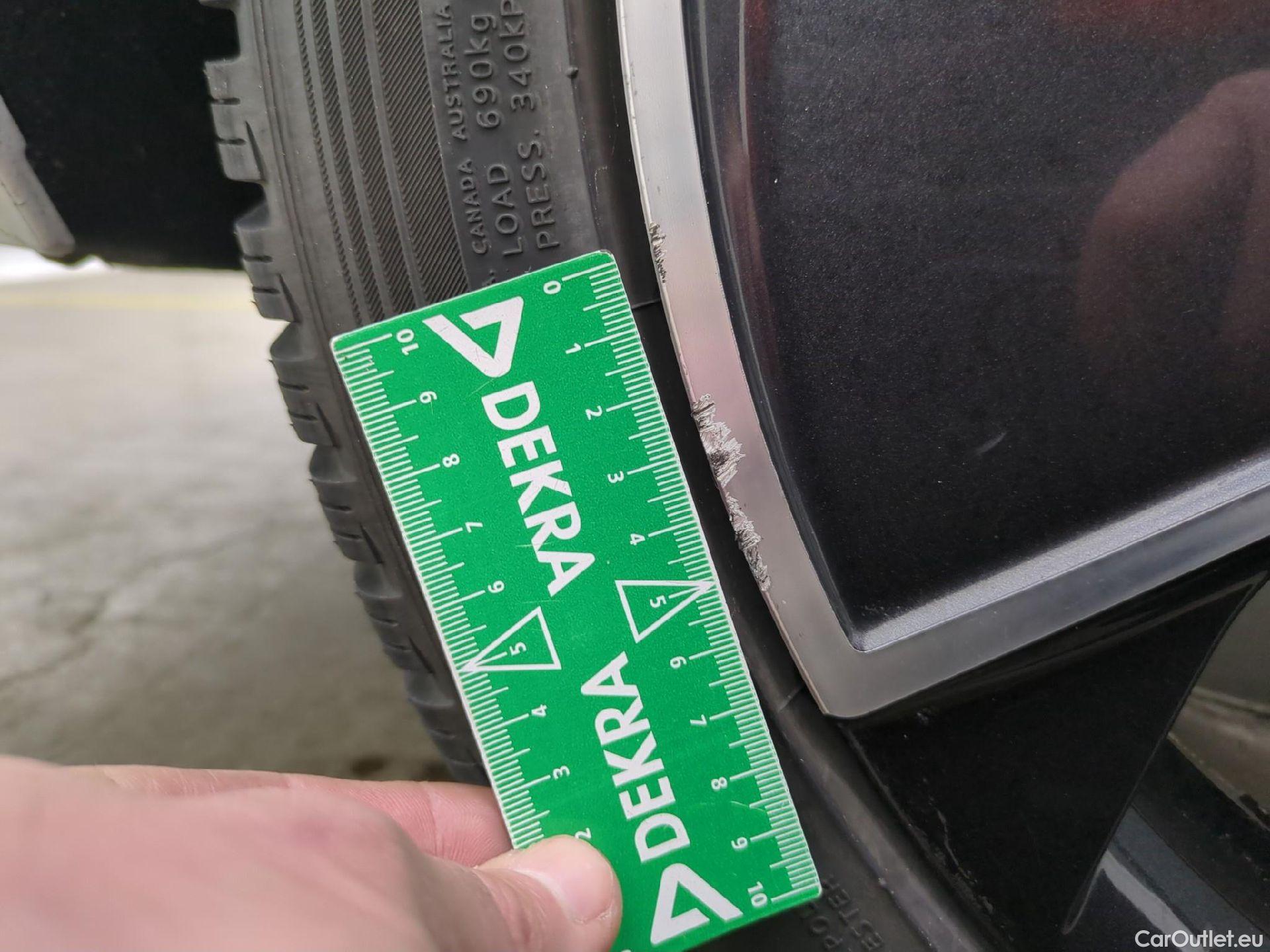  Skoda  Octavia SKODA  Combi / 2020 / 5P / Break 1.4 TSI PHEV iV 204 DSG6e Business #14