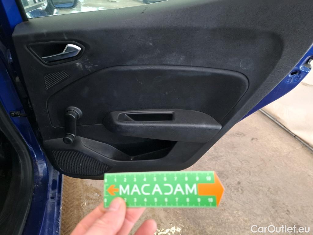  Renault  Clio  V Business 1.6 E-TECH Hybrid 140CV BVA6 E6d #42