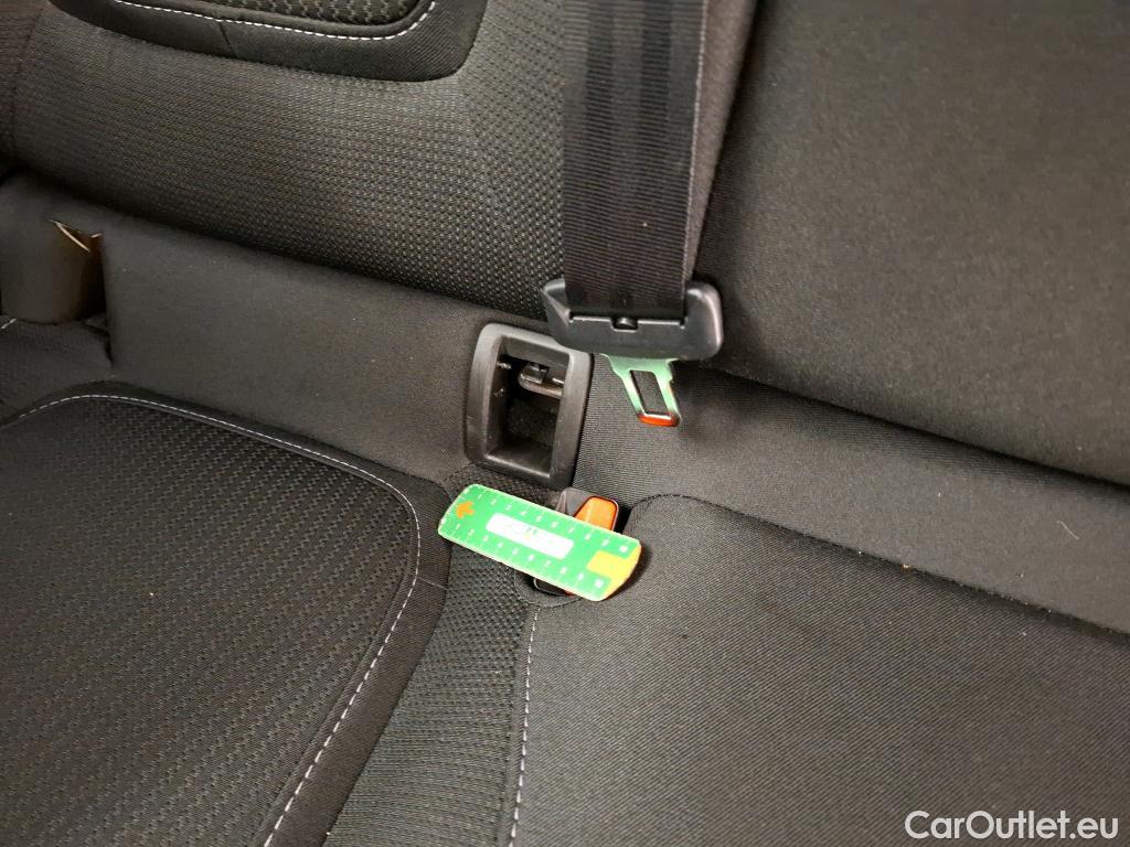  Renault  Megane  IV Estate Business 1.5 dCi 115CV BVM6 E6d #49