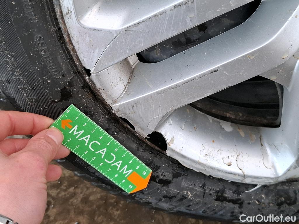  Renault  Clio  V Business 1.6 E-TECH Hybrid 140CV BVA6 E6d #50