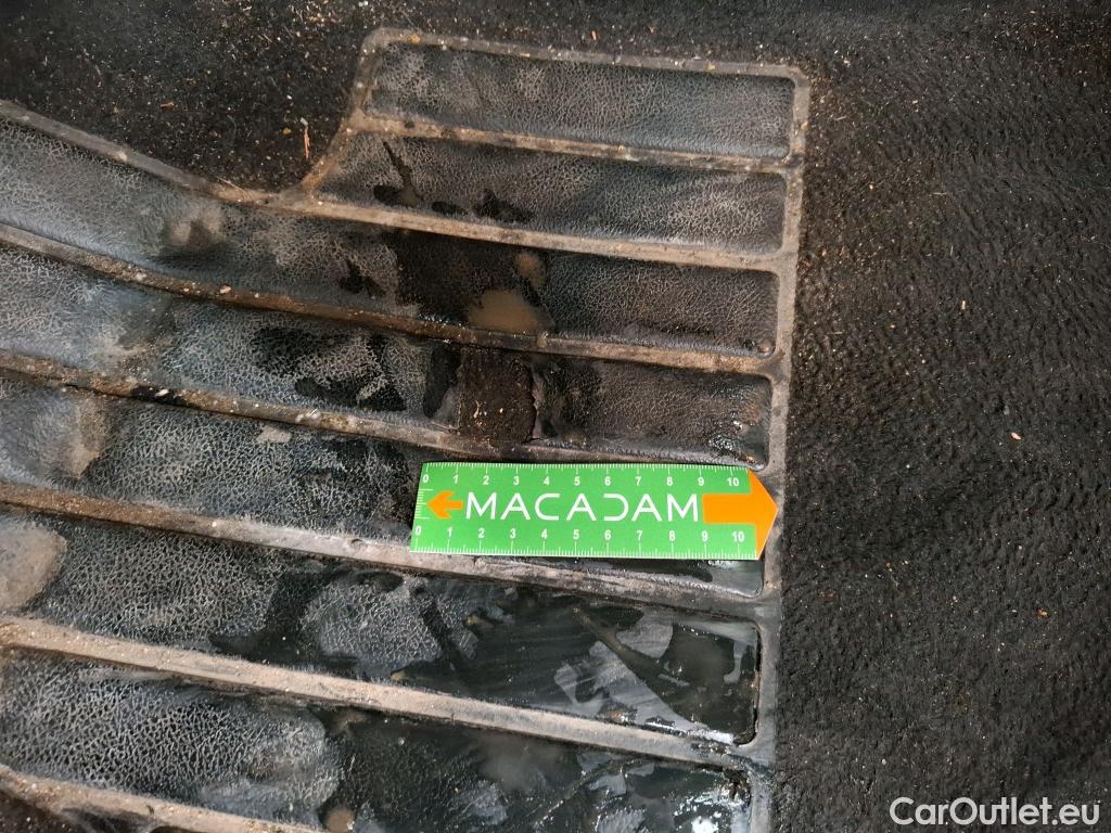  Renault  Clio  V Business 1.6 E-TECH Hybrid 140CV BVA6 E6d #40