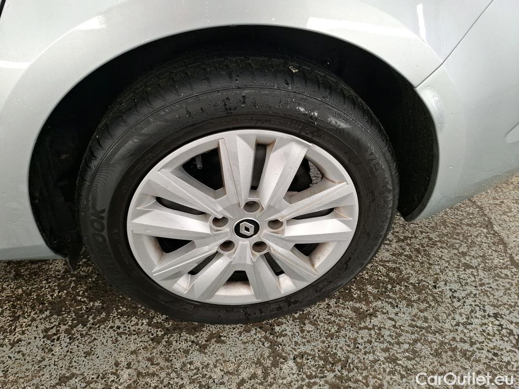  Renault  Megane  IV Estate Business 1.5 dCi 115CV BVM6 E6d #38