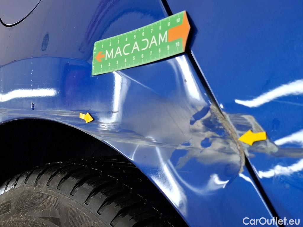  Renault  Clio  V Business 1.6 E-TECH Hybrid 140CV BVA6 E6d #19